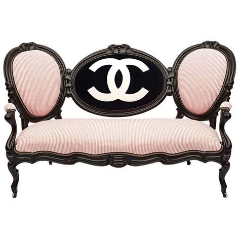 Chanel sofa meaning